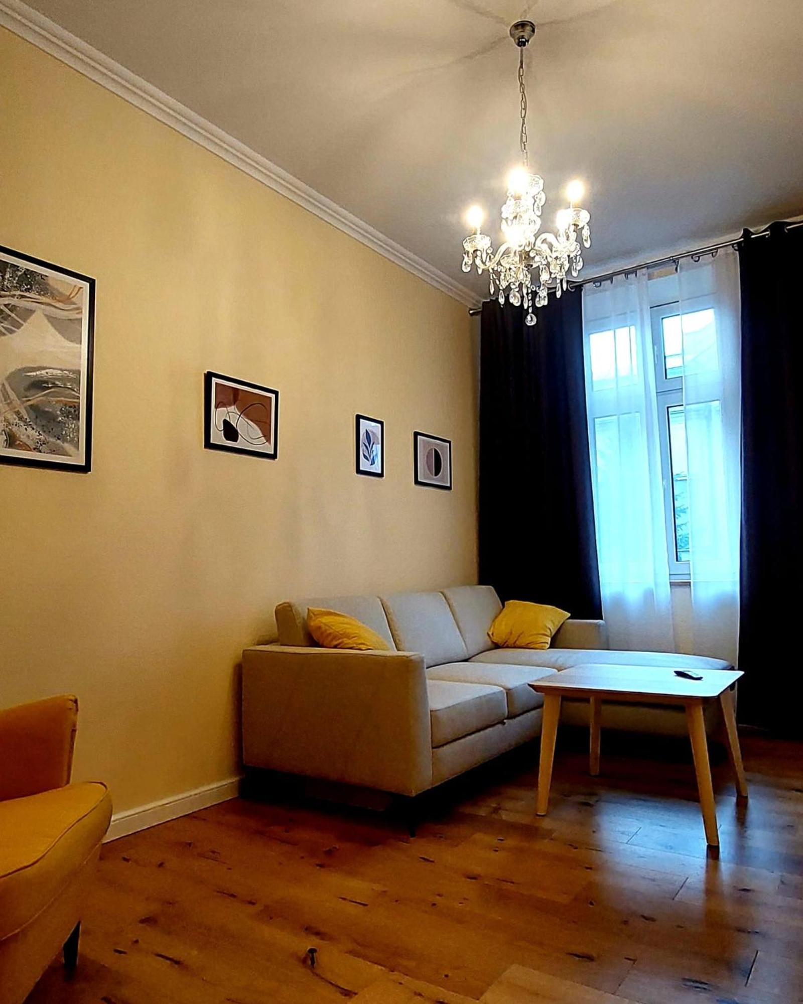 Old Town Comfort Tarnow Extérieur photo